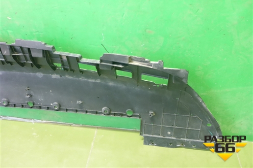 Пыльник переднего бампера центральный (6600231711) для Geely Tugella с 2019г (Тугелла)