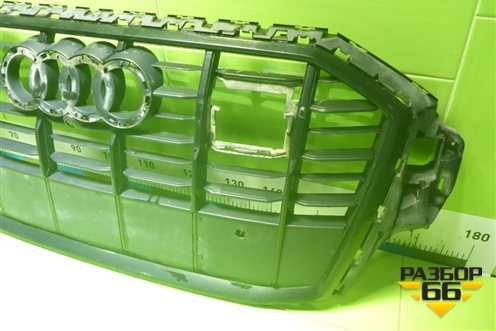 Решетка радиатора (после 2019г) (4M0853651AJ) для Audi Q7 c 2015г (Ку 7)