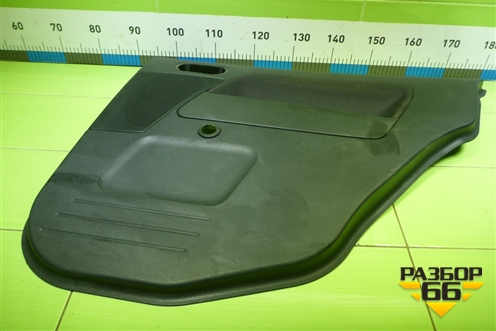 Обшивка двери задней правой под механику (6N11N27406BB1EA8) для Ford Fusion с 2002г (Фьюжн)