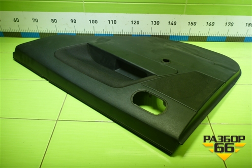 Обшивка двери задней правой под механику (6N11N27406BB1EA8) для Ford Fusion с 2002г (Фьюжн)