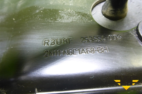 Кронштейн (заднего сидения левый) (2N11N601A68BH) для Ford Fusion с 2002г (Фьюжн)