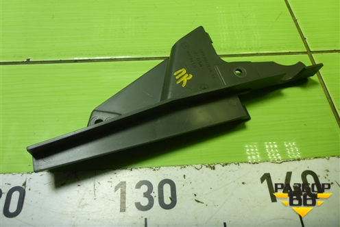 Кронштейн торпедо правый (2N11N042K50AA) для Ford Fusion с 2002г (Фьюжн)