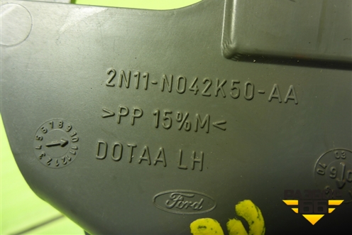 Кронштейн торпедо правый (2N11N042K50AA) для Ford Fusion с 2002г (Фьюжн)