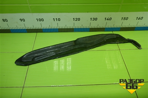 Пыльник переднего крыла правого для Ford Fusion с 2002г (Фьюжн)