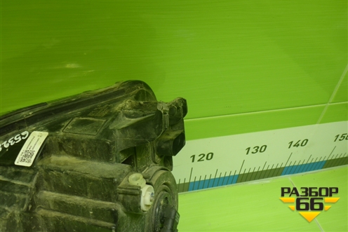 Фара правая (галоген) (605000529AA) для OMODA C5 с 2022г (Ц5)