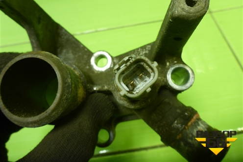 Фланец системы охлаждения (1.6л FYJA) для Ford Fusion с 2002г (Фьюжн)