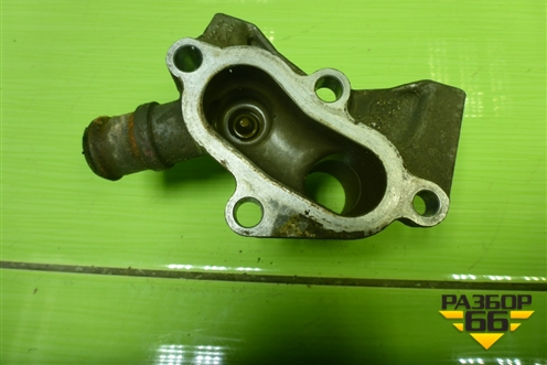 Фланец системы охлаждения (1.6л FYJA) для Ford Fusion с 2002г (Фьюжн)