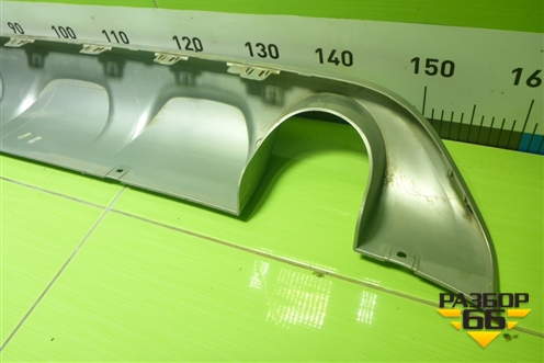 Накладка заднего бампера (850706485R) для Renault Kaptur с 2016г (Каптюр)