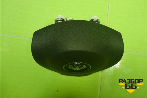 Подушка безопасности в рулевое колесо (1KM880201F) для Volkswagen Jetta с 2010-2019г (Джетта)