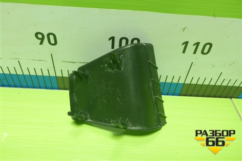 Накладка заднего бампера правая (верхняя) (5216560110) для Toyota Land Cruiser (200) с 2008г (Ленд Крузер)