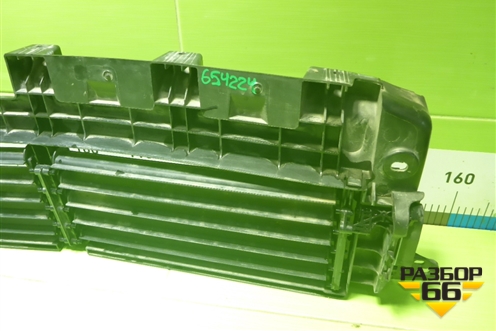 Воздуховод радиатора (31455415) для Volvo XC40 с 2017г (ХС40)