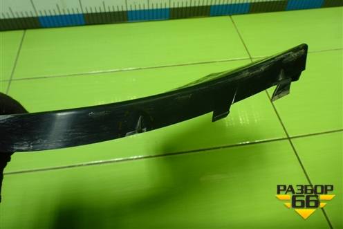 Заглушка в передний бампер правая (8R0807246) для Audi Q5 c 2008-2017г (Ку 5)