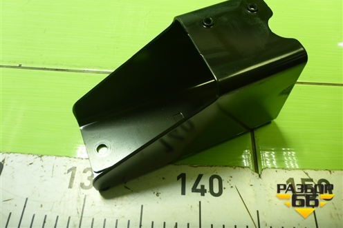 Кронштейн (крепления буксировочной петли правый) (8R0813384) для Audi Q5 c 2008-2017г (Ку 5)