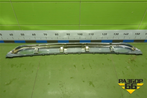 Накладка переднего бампера центральная (5312248070) для Lexus RX 350 c 2015г (РХ)