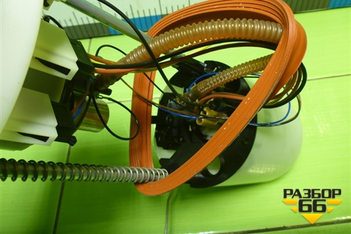 Насос топливный электрический (3.0л CTU) (8R0919051F) для Audi Q5 c 2008-2017г (Ку 5)