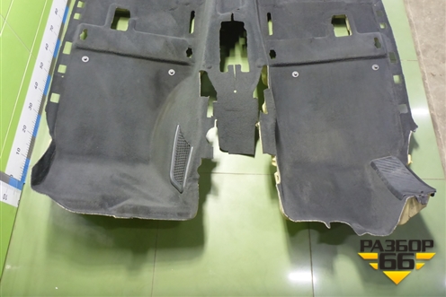 Покрытие напольное (8R1863021A) для Audi Q5 c 2008-2017г (Ку 5)