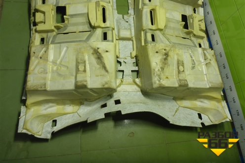 Покрытие напольное (8R1863021A) для Audi Q5 c 2008-2017г (Ку 5)