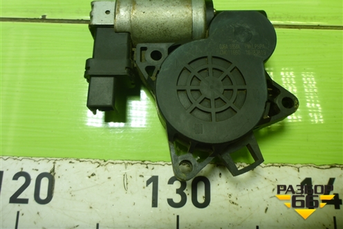 Моторчик стеклоподъёмника передний левый (CM011660) для Mazda Mazda 6 (GG) с 2002-2007г