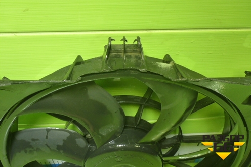 Вентилятор охлаждения радиатора (253801RXXX) для Hyundai Solaris с 2010-2016г (Солярис)