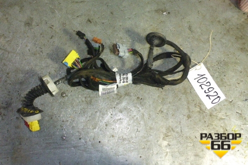 Проводка двери передней левой (9678757580) для Peugeot 3008 с 2010-2016г