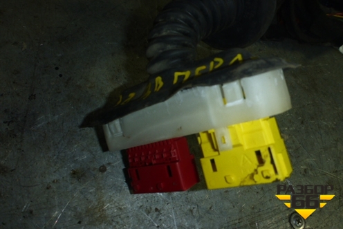 Проводка двери передней левой (9678757580) для Peugeot 3008 с 2010-2016г