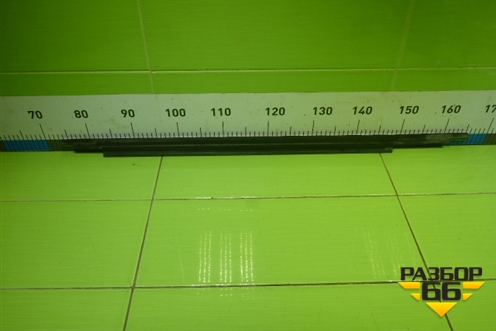 Накладка стекла заднего правого (8K0853764H2ZZ) для Audi A4 (В8) Allroad Quattro с 2009-2016г (А4)