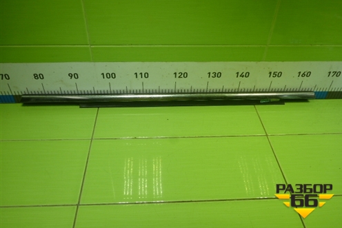 Накладка стекла заднего правого (8K0853764H2ZZ) для Audi A4 (В8) Allroad Quattro с 2009-2016г (А4)