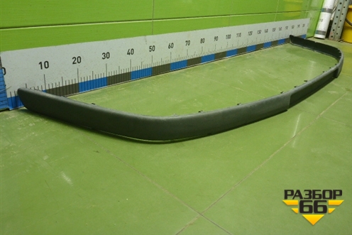 Накладка переднего бампера центральная (Дубликат) (1U0807717C01C) для Skoda Octavia (А4) с 1997-2011г (Октавия)