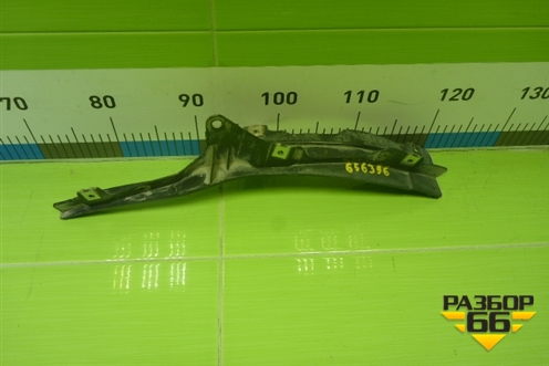 Пыльник переднего крыла левого (4M0853887C) для Audi Q7 c 2015г (Ку 7)