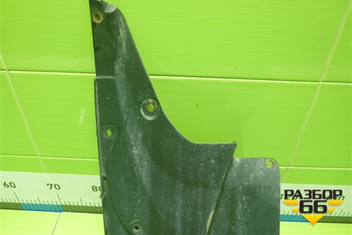 Брызговик задний правый (7662560210) для Toyota Land Cruiser Prado(150) с 2009г (Ленд Крузер Прадо)