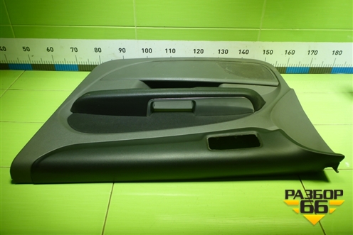 Обшивка двери передней правой под электрику (4M51A23942B) для Ford Focus 2 с 2008-2011г (Фокус)