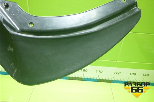 Брызговик задний правый (57A821822) для Skoda Karoq с 2017г (Карок)