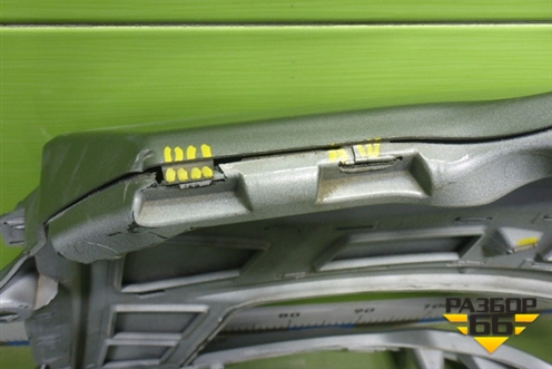 Бампер передний правая часть  (81416105832) для MAN TGX с 2007г (ТГХ)