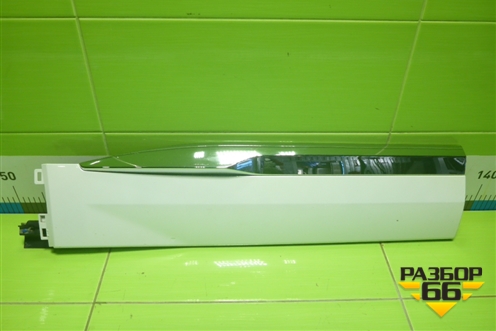 Накладка двери задней правой (8889688754) для Geely Monjaro с 2021г (Монджаро)