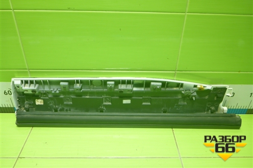 Накладка двери задней правой (8889688754) для Geely Monjaro с 2021г (Монджаро)