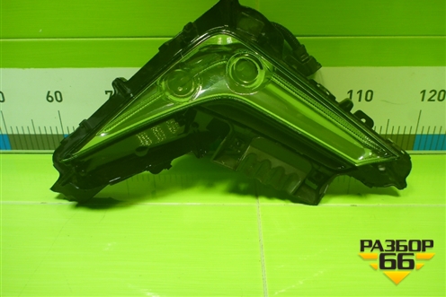 Фара противотуманная левая (2 линзы) (8139060010) для Lexus LX-570 с 2015г (ЛХ)