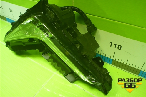 Фара противотуманная левая (2 линзы) (8139060010) для Lexus LX-570 с 2015г (ЛХ)