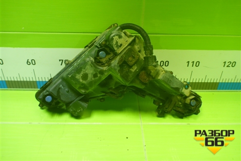 Фара противотуманная правая (2 линзы) (8136060070) для Lexus LX-570 с 2015г (ЛХ)