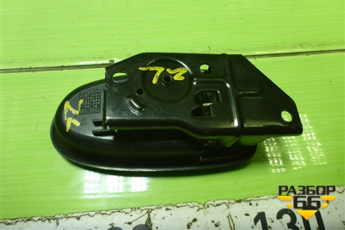 Ручка внутренняя двери задней левой (836113D000) для Hyundai Sonata-5 с 2001г (Соната)