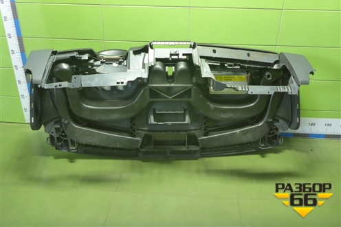 Торпедо с AIR BAG для Mitsubishi Colt с 2004г