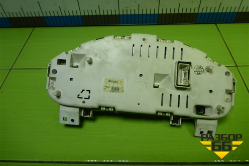 Щиток приборов АКПП (MN148888) для Mitsubishi Colt с 2004г