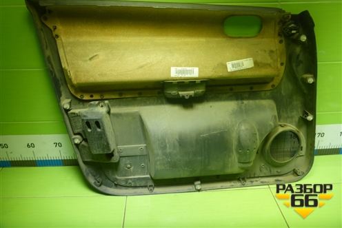 Обшивка двери передней правой под электрику для Mitsubishi Colt с 2004г