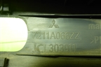 Обшивка стойки центральная верхняя правая (7211A066ZZ) для Mitsubishi Colt с 2004г