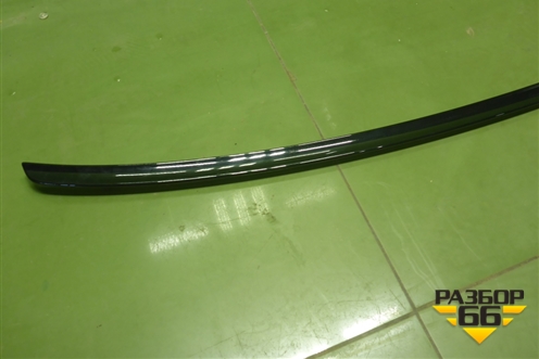 Спойлер на дверь багажника (9Y3827918) для Porsche Cayenne с 2017г (Каен)