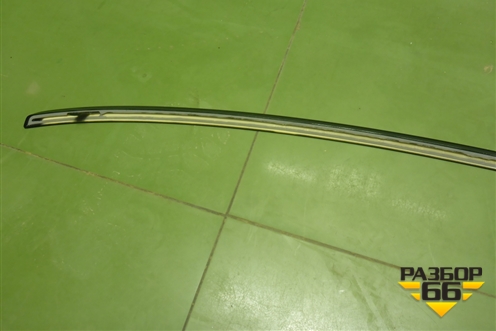 Спойлер на дверь багажника (9Y3827918) для Porsche Cayenne с 2017г (Каен)