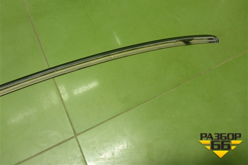 Спойлер на дверь багажника (9Y3827918) для Porsche Cayenne с 2017г (Каен)