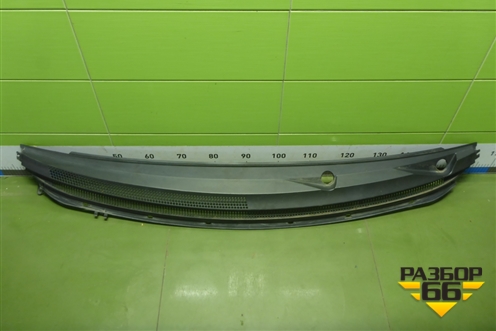Решетка стеклоочистителей (MR7405A131) для Mitsubishi Colt с 2004г