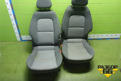 Сиденья комплект (с обогревом) для Mitsubishi Colt с 2004г