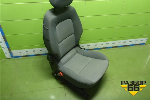 Сиденья комплект (с обогревом) для Mitsubishi Colt с 2004г