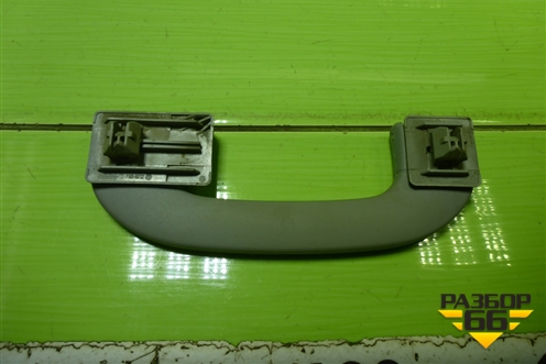 Ручка внутренняя потолочная (задняя) для Mitsubishi Colt с 2004г